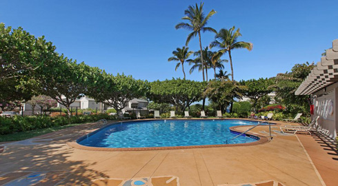 Wailea Ekolu solar heated swimming pool in Wailea, Maui