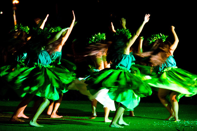 Hula dancers at the Old Lahaina Luau